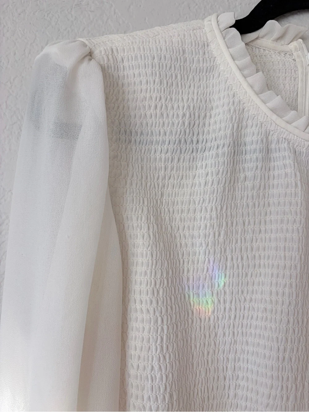 Aritzia Wilfred Cropped Blouse w/ Ruffled Top & Sheer LongSleeves in White -Sz M